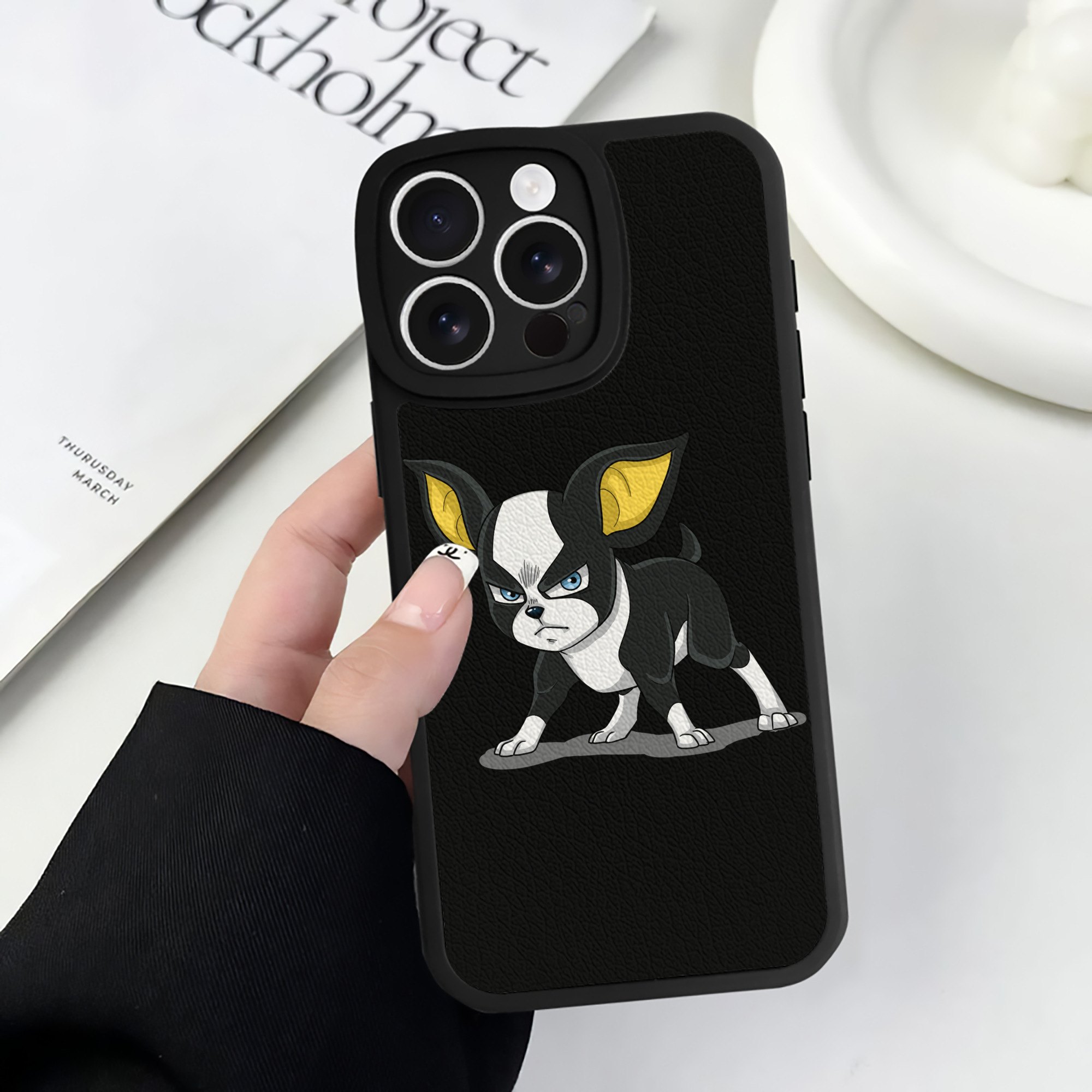 （画像用） ジョジョの奇妙な冒険 イギー JoJo's Bizarre Adventure Iggy 【iPhone 16シリーズ対応】シリコンスマホケース（レザー調） 材質：シリコン